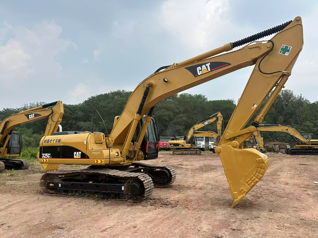 CATERPILLAR 325CL - Kettenbagger: das Bild 1 CATERPILLAR 325CL - Kettenbagger: das Bild 1
