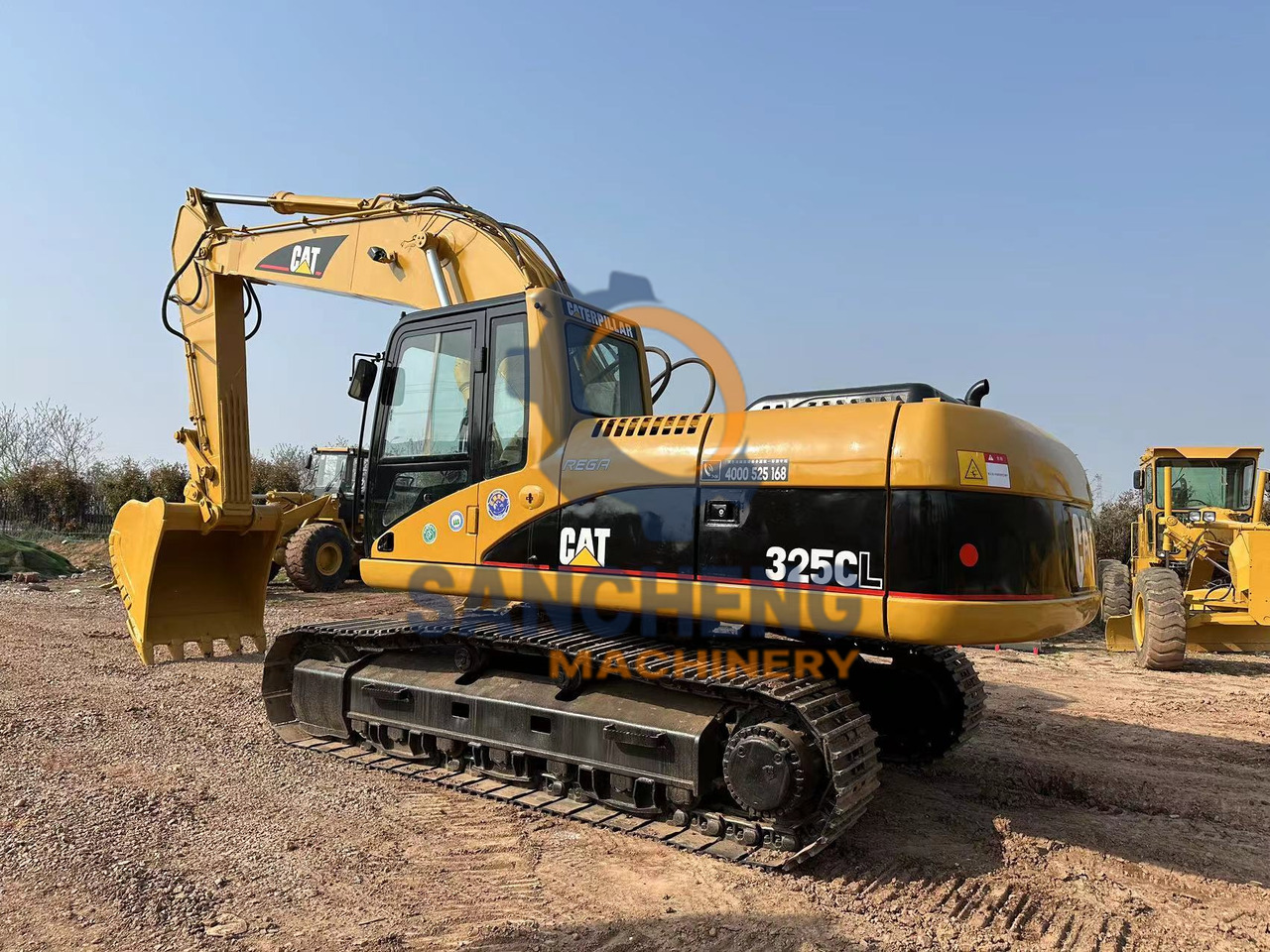 CATERPILLAR 325CL - Kettenbagger: das Bild 4 CATERPILLAR 325CL - Kettenbagger: das Bild 4