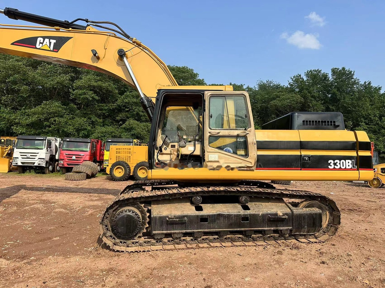 CATERPILLAR 330B - Kettenbagger: das Bild 4 CATERPILLAR 330B - Kettenbagger: das Bild 4