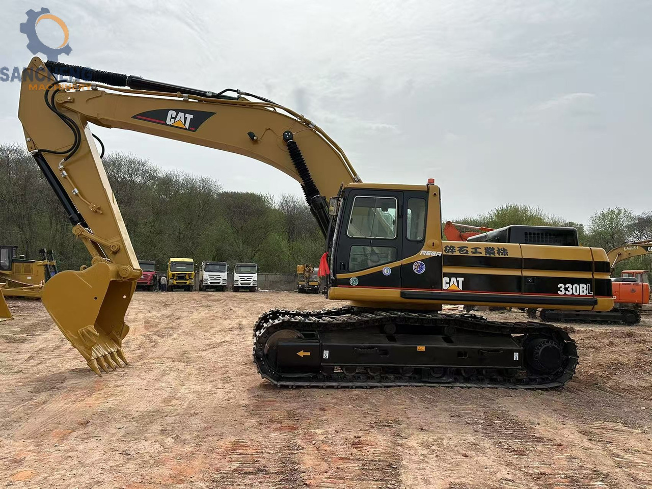 Kettenbagger CATERPILLAR 330BL: das Bild 7
