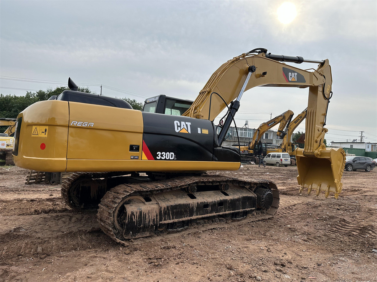 CATERPILLAR 330D excavator - Kettenbagger: das Bild 2 CATERPILLAR 330D excavator - Kettenbagger: das Bild 2