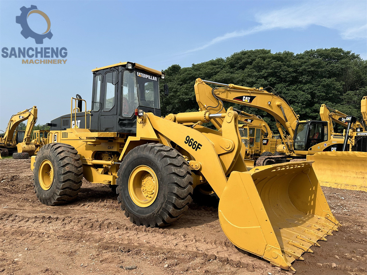 Radlader CATERPILLAR 966F: das Bild 7