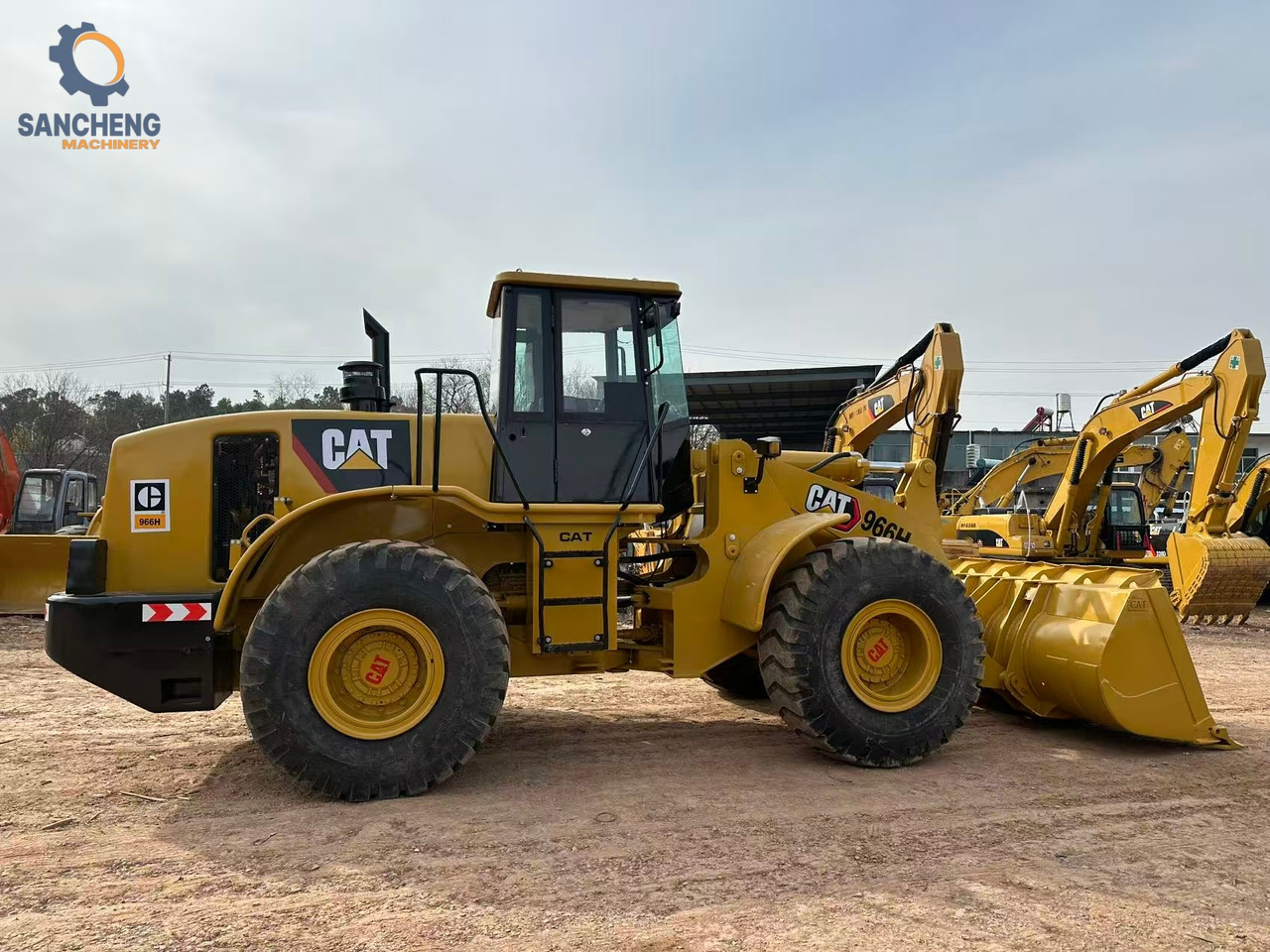 Lader CATERPILLAR 966H: das Bild 6