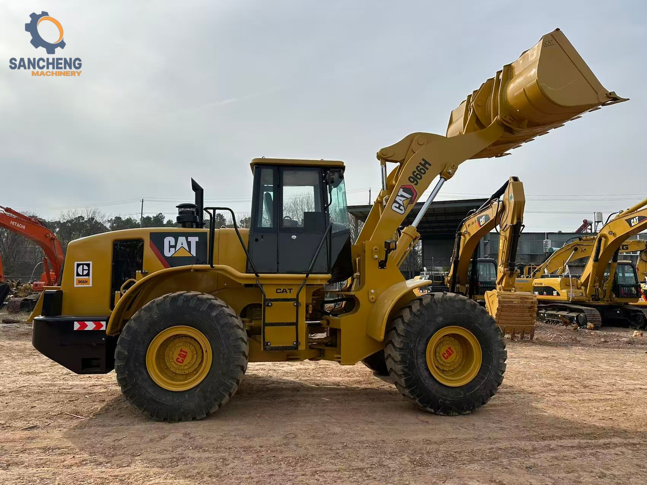 Lader CATERPILLAR 966H: das Bild 13