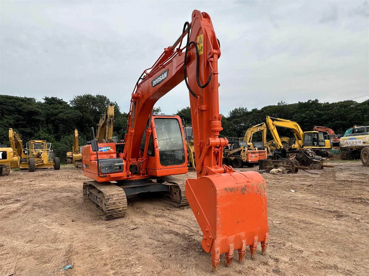 Kettenbagger DOOSAN DX120: das Bild 6