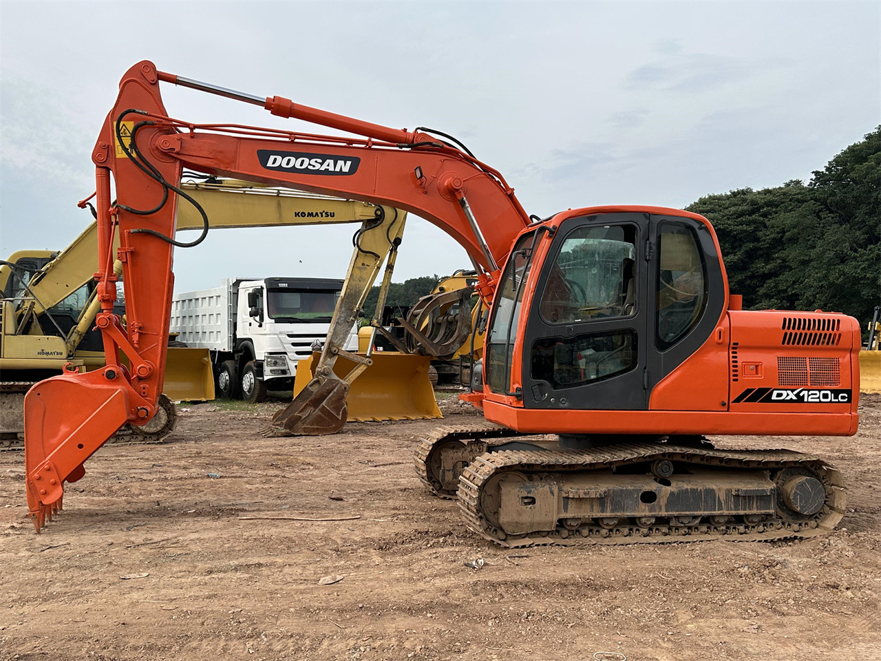 Kettenbagger DOOSAN DX120: das Bild 8