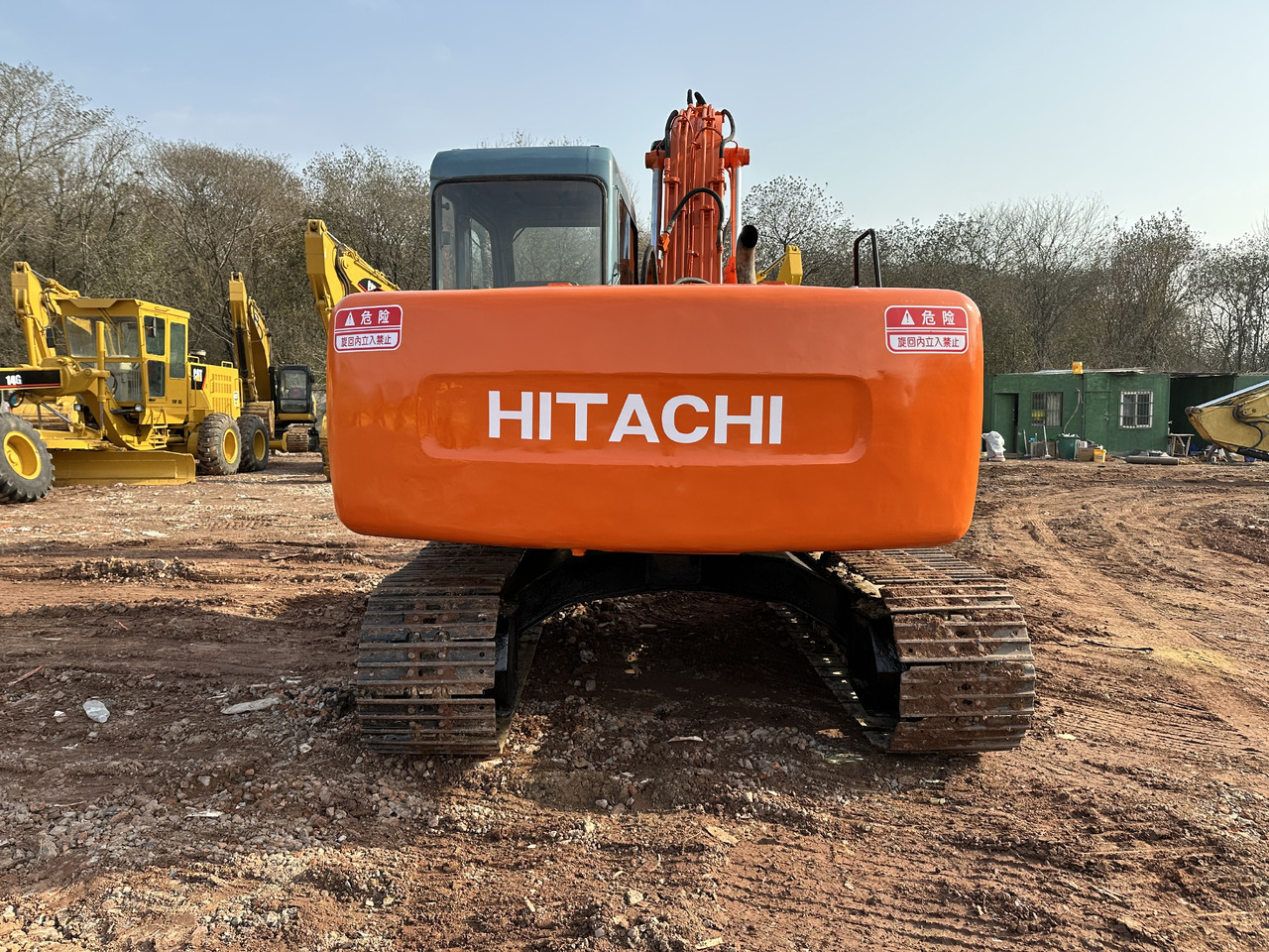 HITACHI EX120-3 - Kettenbagger: das Bild 4 HITACHI EX120-3 - Kettenbagger: das Bild 4