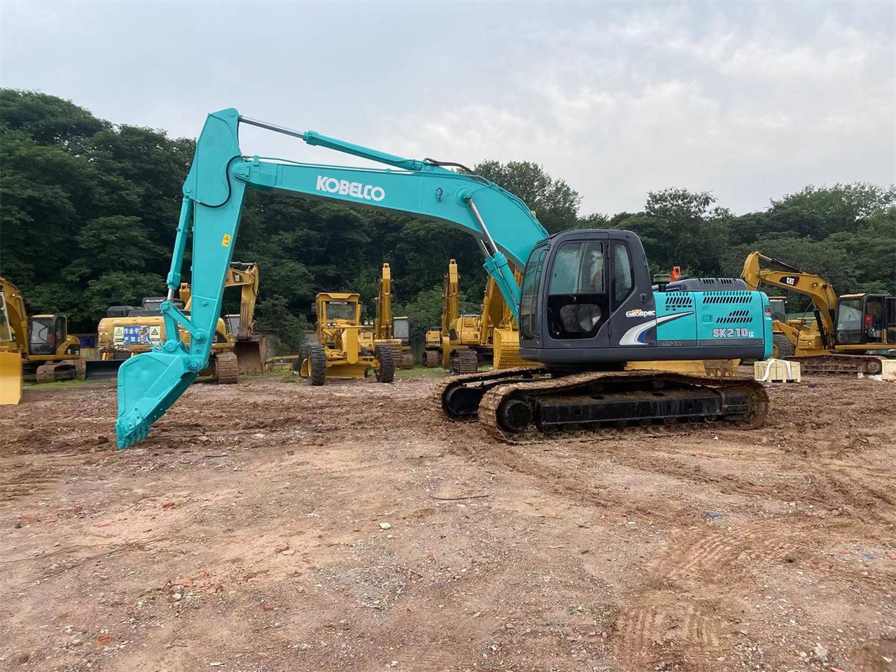 KOBELCO SK210LC-8 - Kettenbagger: das Bild 3 KOBELCO SK210LC-8 - Kettenbagger: das Bild 3