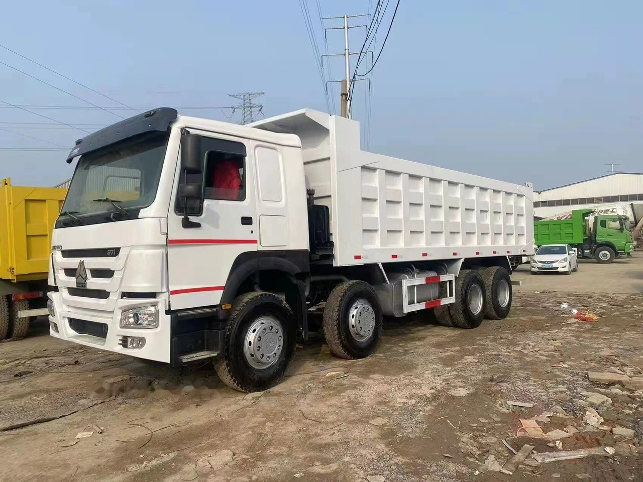 SINOTRUK HOWO 371 Tipper truck - Kipper: das Bild 1 SINOTRUK HOWO 371 Tipper truck - Kipper: das Bild 1
