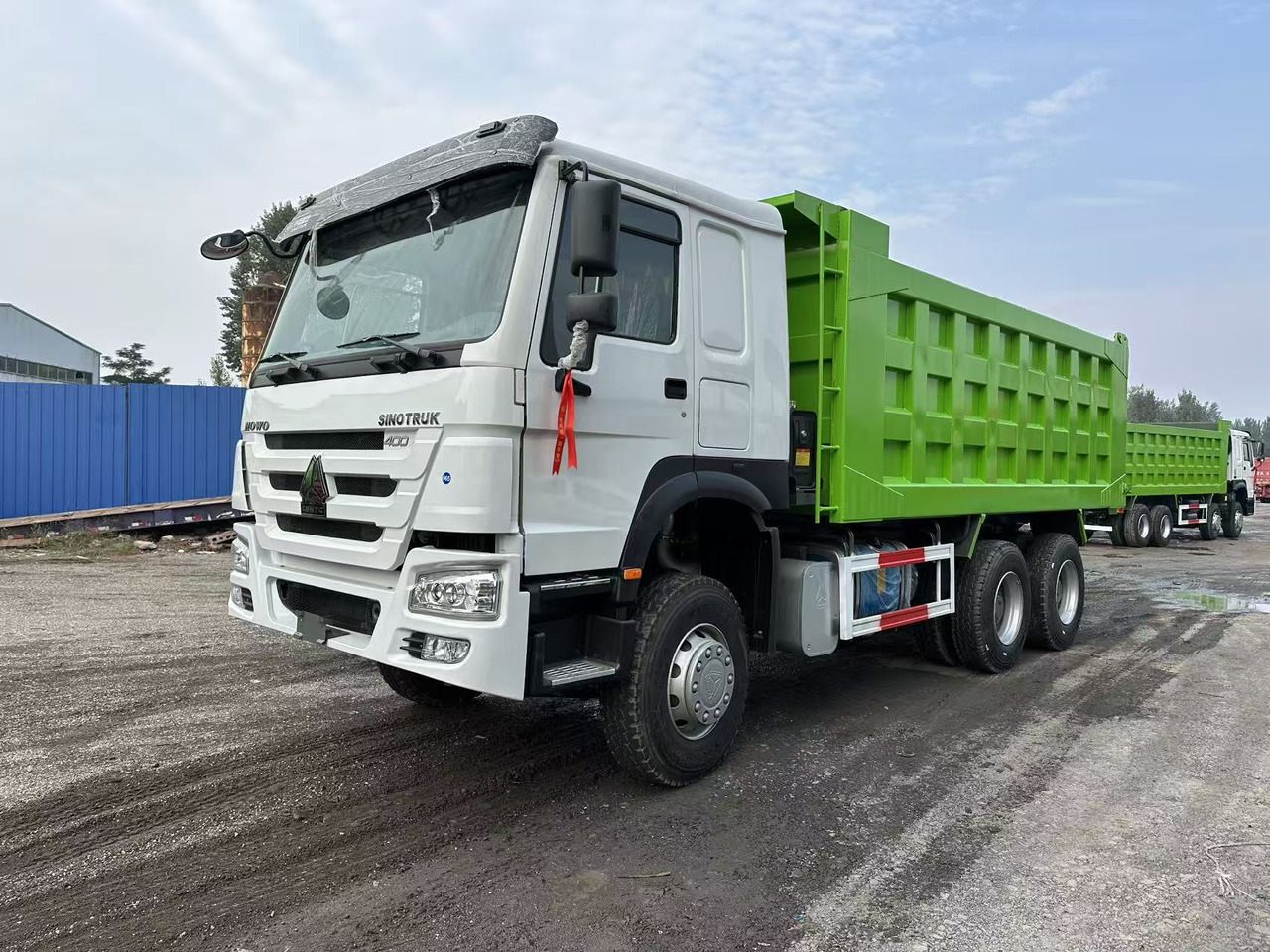 SINOTRUK HOWO 400HP 6X4 Tipper Truck - Kipper: das Bild 3 SINOTRUK HOWO 400HP 6X4 Tipper Truck - Kipper: das Bild 3