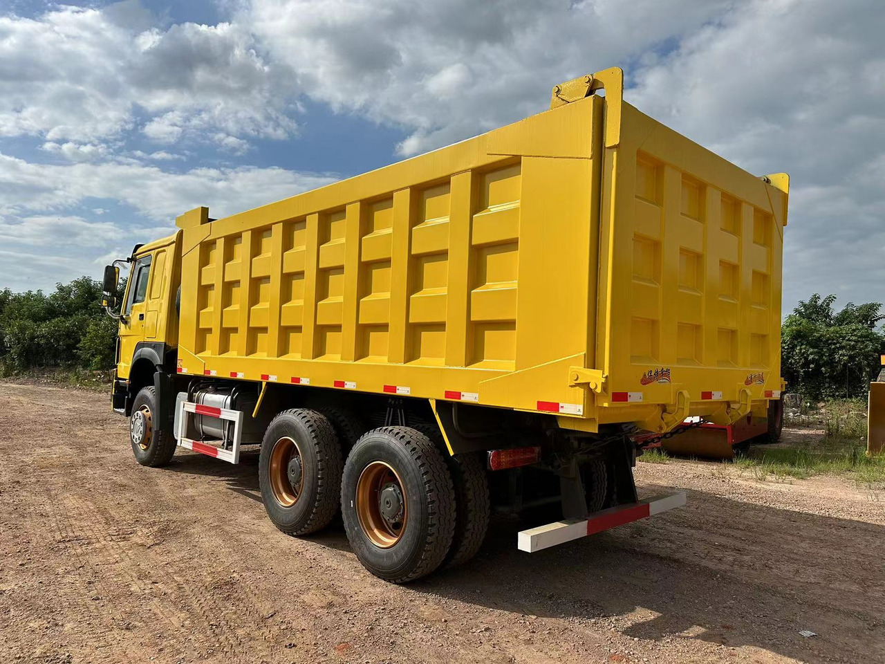 SINOTRUK Howo 371 Dump truck - Kipper: das Bild 5 SINOTRUK Howo 371 Dump truck - Kipper: das Bild 5