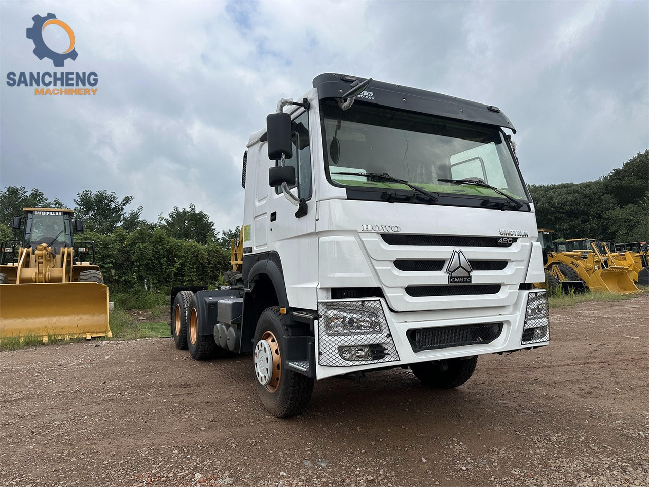 SINOTRUK Howo tractor unit 420hp - Sattelzugmaschine: das Bild 1 SINOTRUK Howo tractor unit 420hp - Sattelzugmaschine: das Bild 1