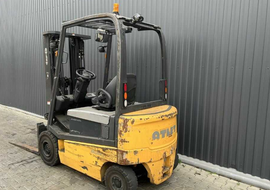 Atlet 1Q2L25T - Elektrostapler: das Bild 3 Atlet 1Q2L25T - Elektrostapler: das Bild 3