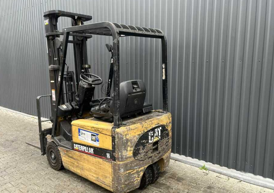 CAT Lift Trucks EP16KT - Elektrostapler: das Bild 3 CAT Lift Trucks EP16KT - Elektrostapler: das Bild 3