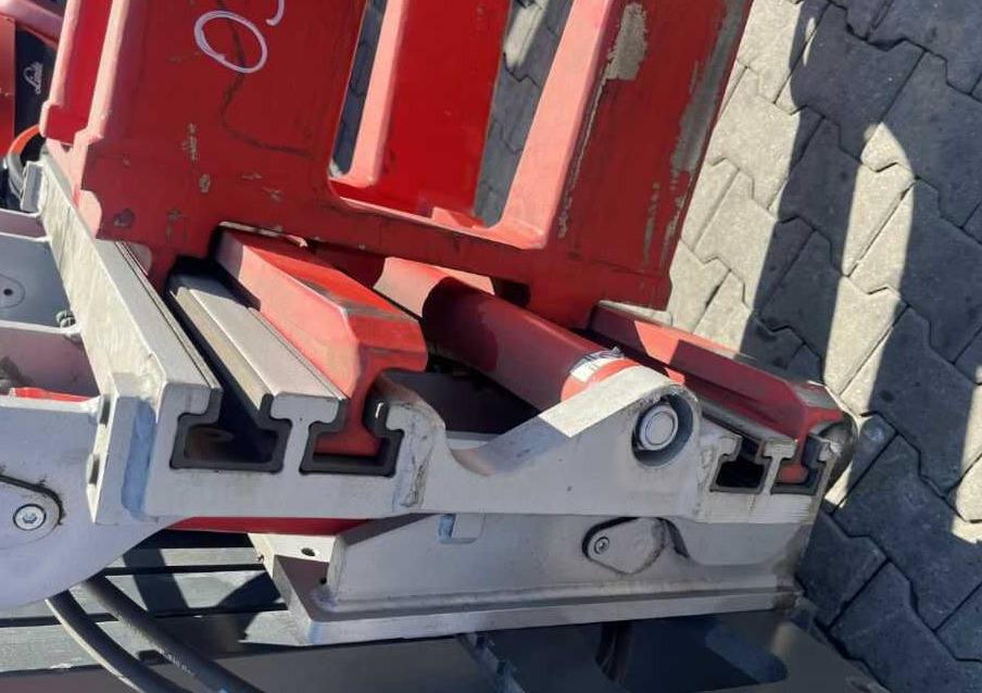 Durwen RKKP25 - Klammergeräte für Gabelstapler: das Bild 5 Durwen RKKP25 - Klammergeräte für Gabelstapler: das Bild 5