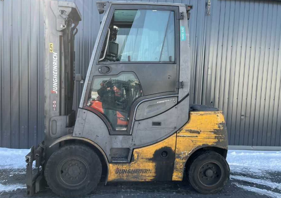 Jungheinrich DFG540s - Dieselstapler: das Bild 1 Jungheinrich DFG540s - Dieselstapler: das Bild 1
