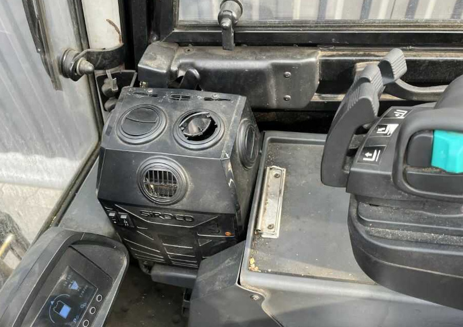 Elektrostapler Jungheinrich EFG220: das Bild 7