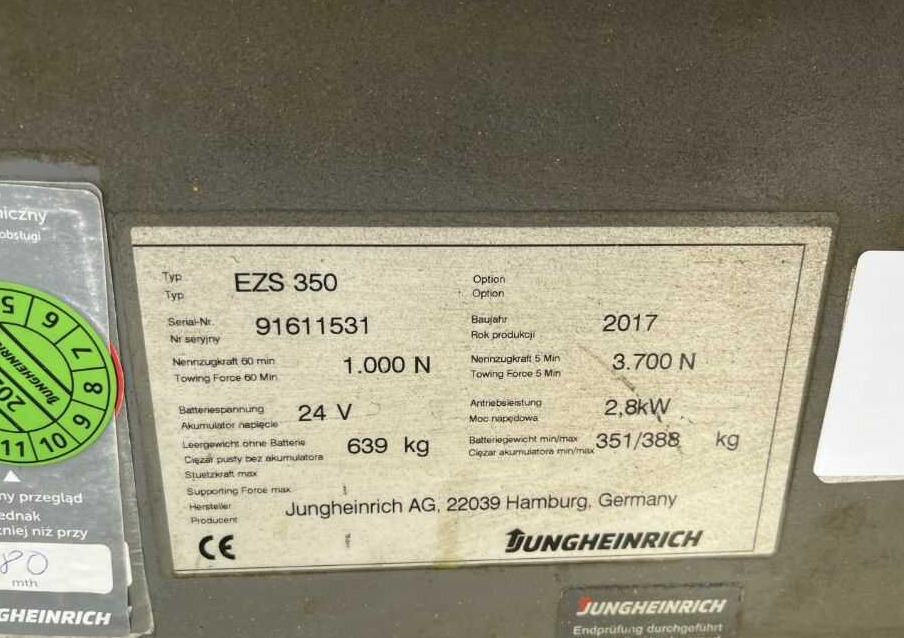 Jungheinrich EZS350 - Schleppfahrzeug: das Bild 4 Jungheinrich EZS350 - Schleppfahrzeug: das Bild 4