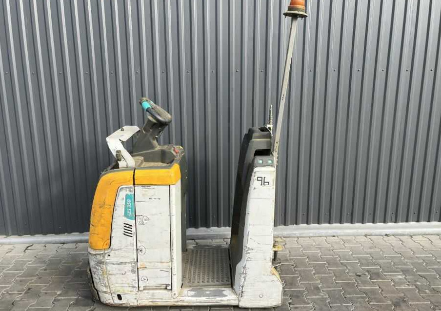 Jungheinrich EZS350 - Schleppfahrzeug: das Bild 2 Jungheinrich EZS350 - Schleppfahrzeug: das Bild 2