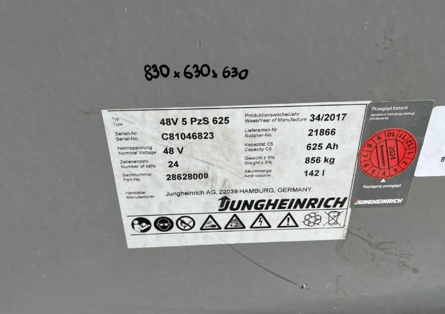 Schleppfahrzeug Jungheinrich EZS590: das Bild 7