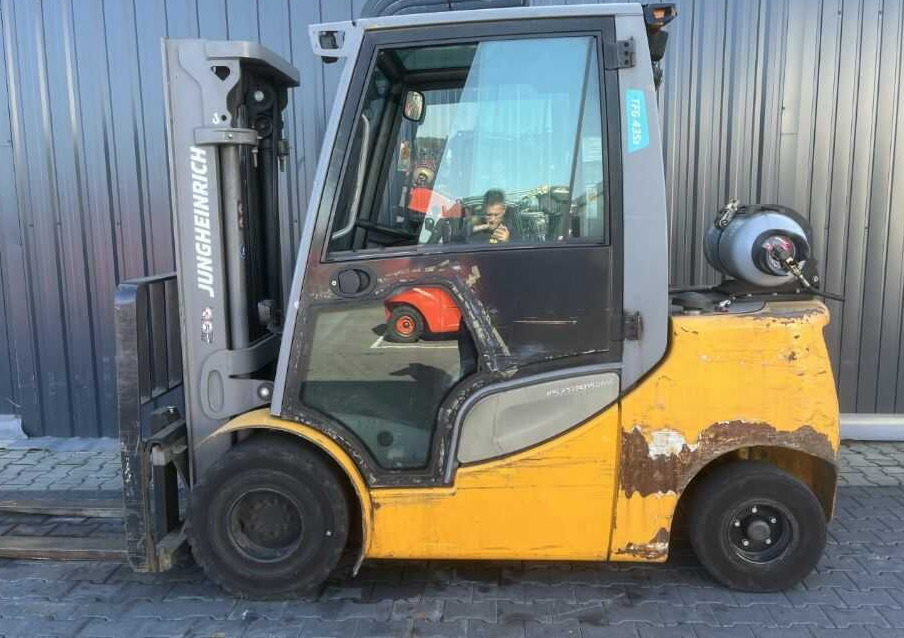 Jungheinrich TFG435s - Treibgasstapler: das Bild 2 Jungheinrich TFG435s - Treibgasstapler: das Bild 2