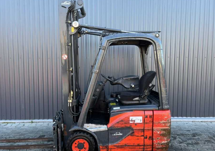 Linde E16C-02 - Elektrostapler: das Bild 2 Linde E16C-02 - Elektrostapler: das Bild 2