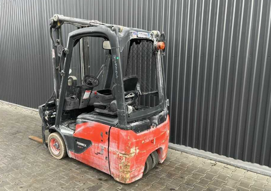 Linde E16C-02 - Elektrostapler: das Bild 3 Linde E16C-02 - Elektrostapler: das Bild 3