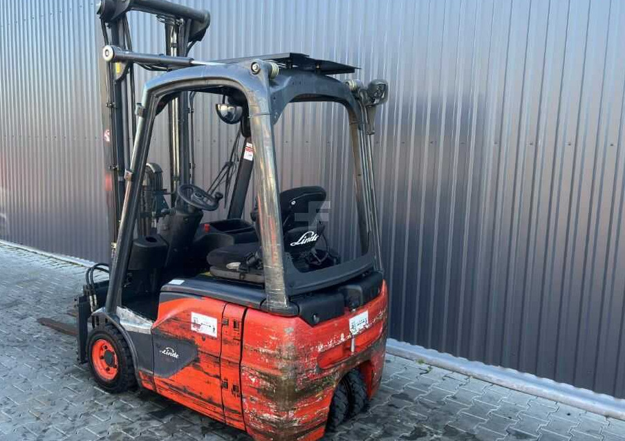 Linde E16C-02 - Elektrostapler: das Bild 3 Linde E16C-02 - Elektrostapler: das Bild 3