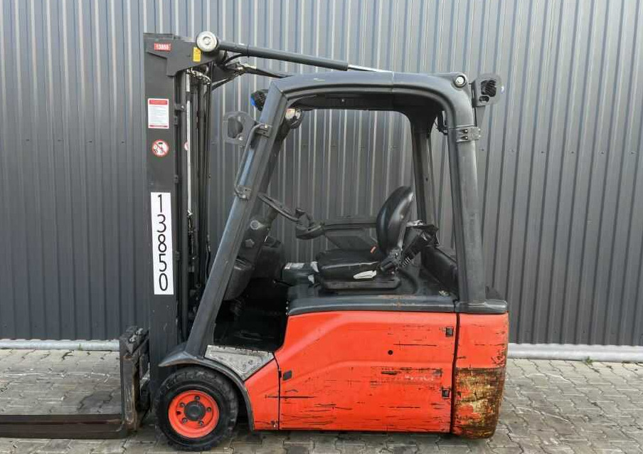 Linde E16L-02 - Elektrostapler: das Bild 2 Linde E16L-02 - Elektrostapler: das Bild 2
