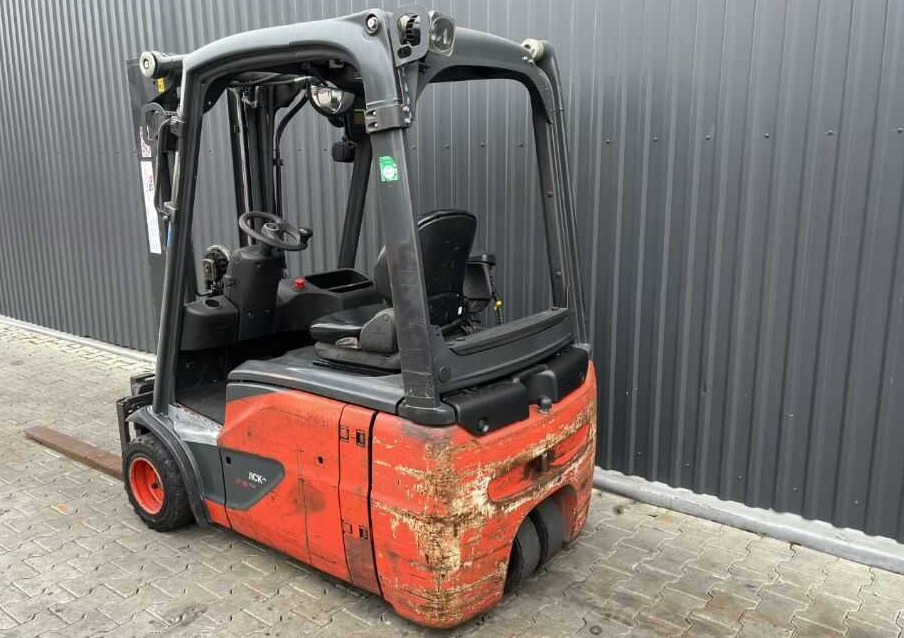 Linde E18-02 - Elektrostapler: das Bild 3 Linde E18-02 - Elektrostapler: das Bild 3