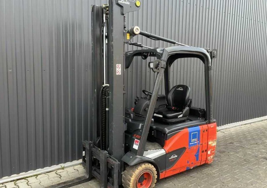 Linde E20L-02 - Elektrostapler: das Bild 1 Linde E20L-02 - Elektrostapler: das Bild 1
