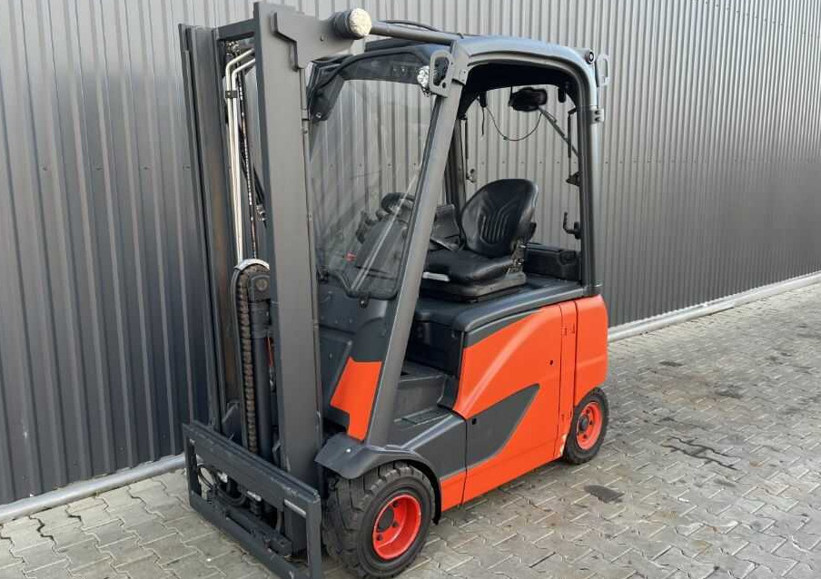 Linde E20PH-02 - Elektrostapler: das Bild 1 Linde E20PH-02 - Elektrostapler: das Bild 1