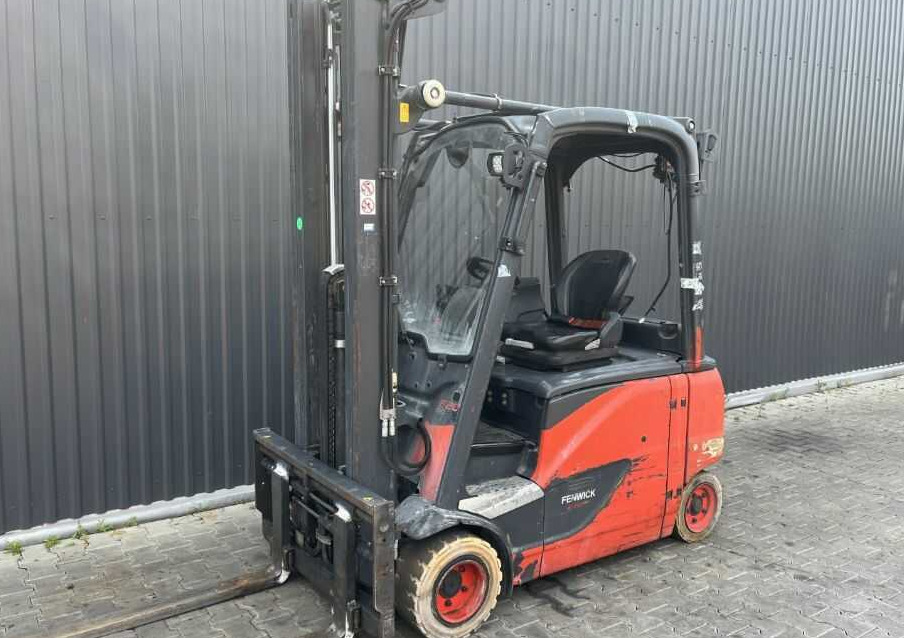 Linde E20PHL-02 - Elektrostapler: das Bild 1 Linde E20PHL-02 - Elektrostapler: das Bild 1