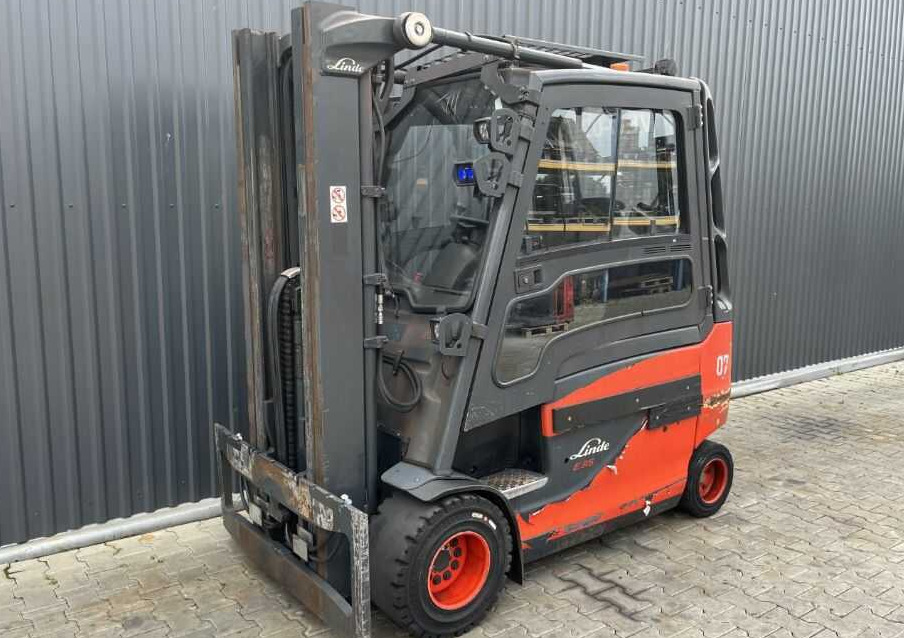 Linde E35HL-01 - Elektrostapler: das Bild 1 Linde E35HL-01 - Elektrostapler: das Bild 1