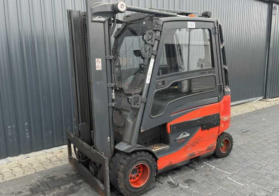Linde E35HL-01 - Elektrostapler: das Bild 1 Linde E35HL-01 - Elektrostapler: das Bild 1