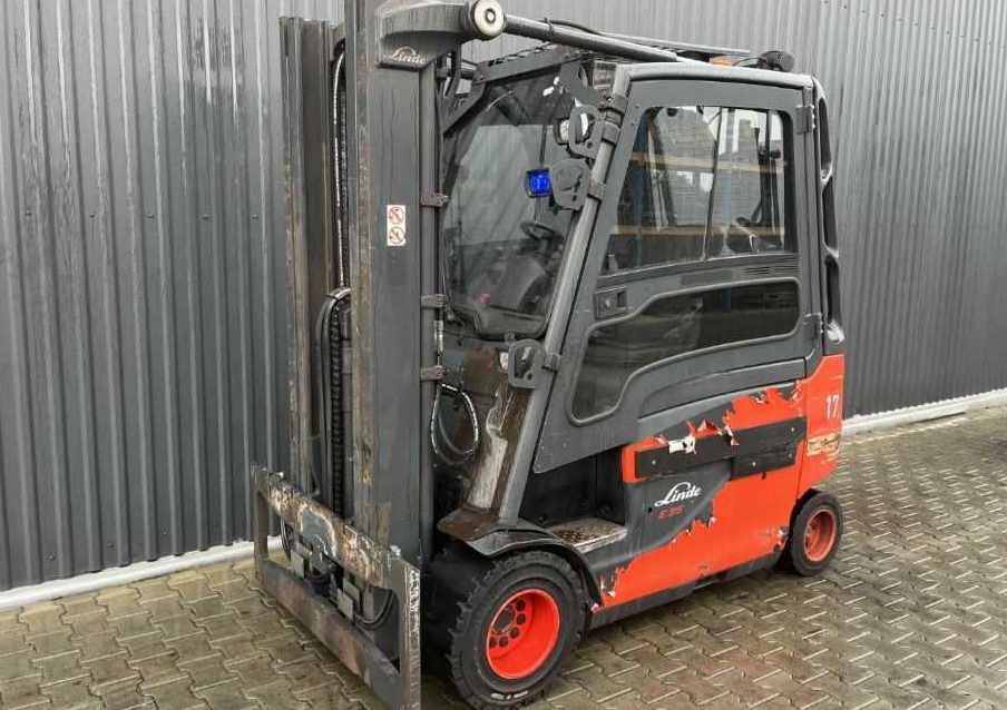 Linde E35HL-01 - Elektrostapler: das Bild 1 Linde E35HL-01 - Elektrostapler: das Bild 1