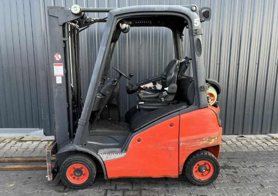Linde H16T-01 - Treibgasstapler: das Bild 2 Linde H16T-01 - Treibgasstapler: das Bild 2