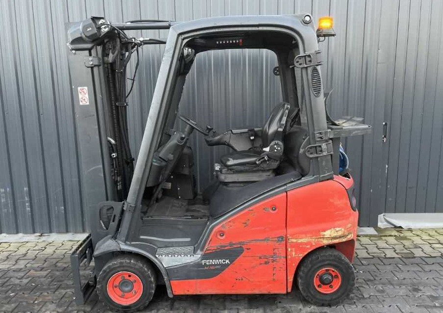 Linde H16T-01 - Treibgasstapler: das Bild 2 Linde H16T-01 - Treibgasstapler: das Bild 2