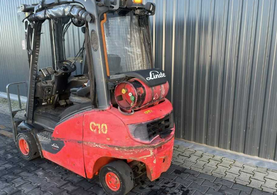 Linde H20T-01 - Treibgasstapler: das Bild 3 Linde H20T-01 - Treibgasstapler: das Bild 3