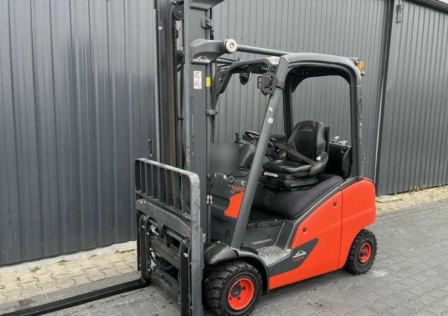 Linde H20T-01 - Treibgasstapler: das Bild 1 Linde H20T-01 - Treibgasstapler: das Bild 1