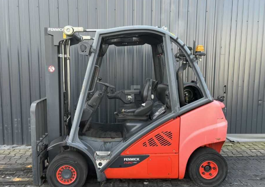 Linde H20T-02/600 - Treibgasstapler: das Bild 2 Linde H20T-02/600 - Treibgasstapler: das Bild 2