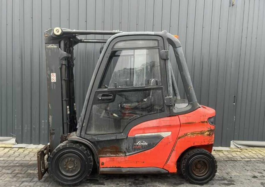 Linde H25D-01 - Dieselstapler: das Bild 2 Linde H25D-01 - Dieselstapler: das Bild 2