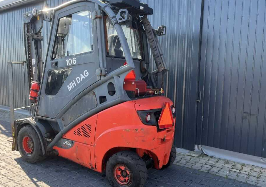 Linde H25D-02/600 - Dieselstapler: das Bild 3 Linde H25D-02/600 - Dieselstapler: das Bild 3