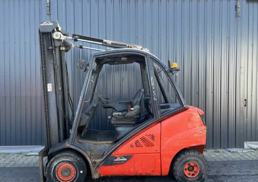 Linde H35D-02 - Dieselstapler: das Bild 2 Linde H35D-02 - Dieselstapler: das Bild 2