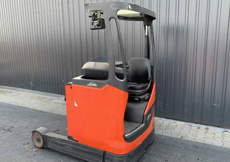 Linde R14-01 - Schubmaststapler: das Bild 2 Linde R14-01 - Schubmaststapler: das Bild 2