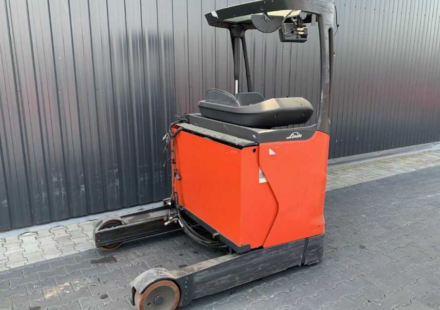 Linde R14-01 - Schubmaststapler: das Bild 3 Linde R14-01 - Schubmaststapler: das Bild 3