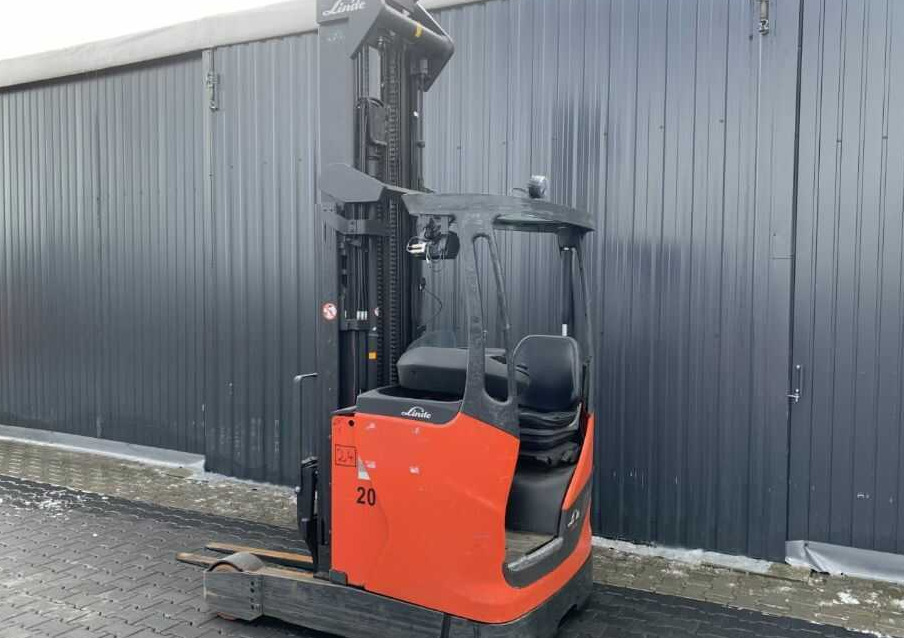 Linde R14-01 - Schubmaststapler: das Bild 3 Linde R14-01 - Schubmaststapler: das Bild 3