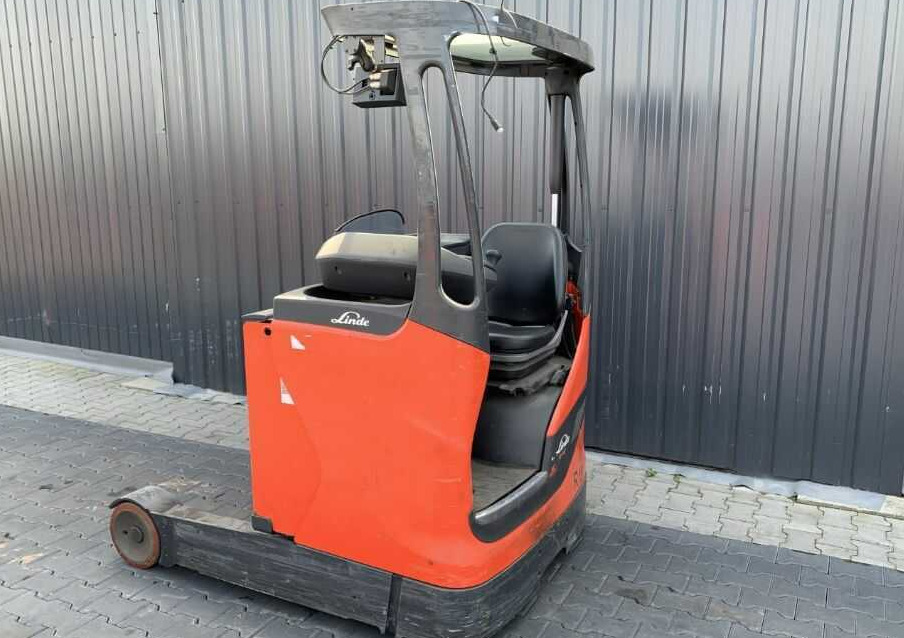 Linde R14-01 - Schubmaststapler: das Bild 1 Linde R14-01 - Schubmaststapler: das Bild 1
