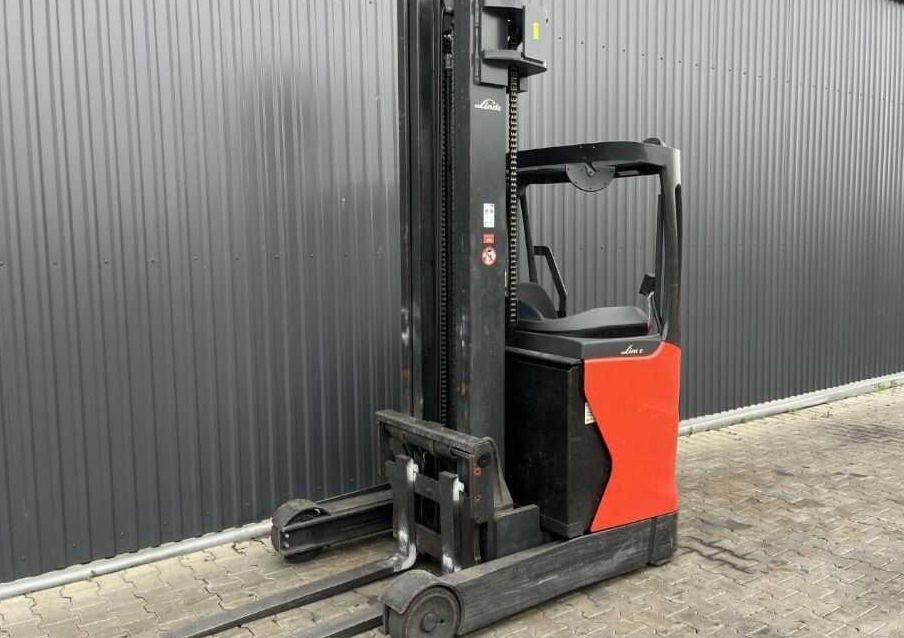 Linde R16HD-01 - Schubmaststapler: das Bild 1 Linde R16HD-01 - Schubmaststapler: das Bild 1
