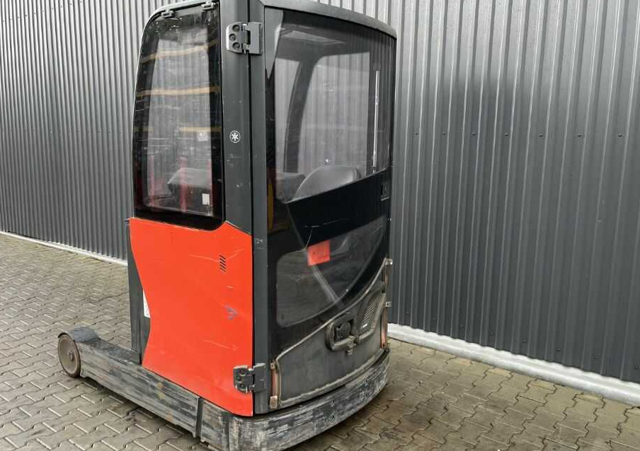 Linde R16HD-01 - Schubmaststapler: das Bild 3 Linde R16HD-01 - Schubmaststapler: das Bild 3